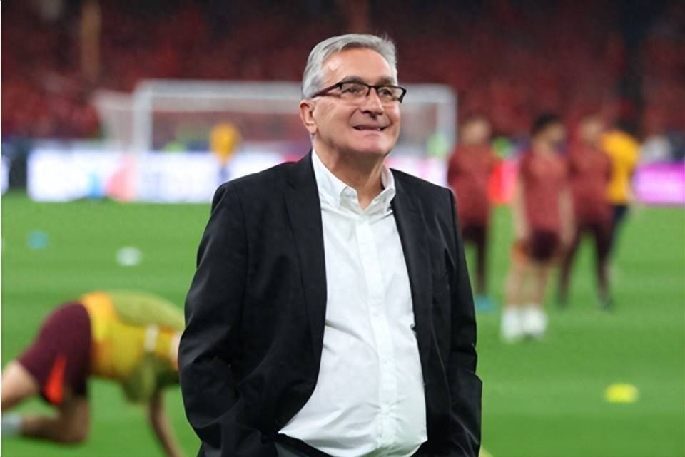 好博APP-关键时刻欧联焦点战，浙江队篮板制胜，球迷炸锅，医务组通报恢复(英雄赞歌谭维维)